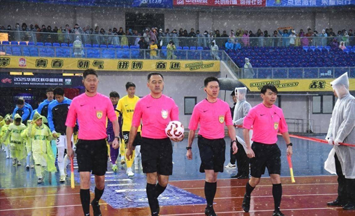 天津队主场战胜青岛队,士气高涨 天津队主场战胜青岛队,士气高涨