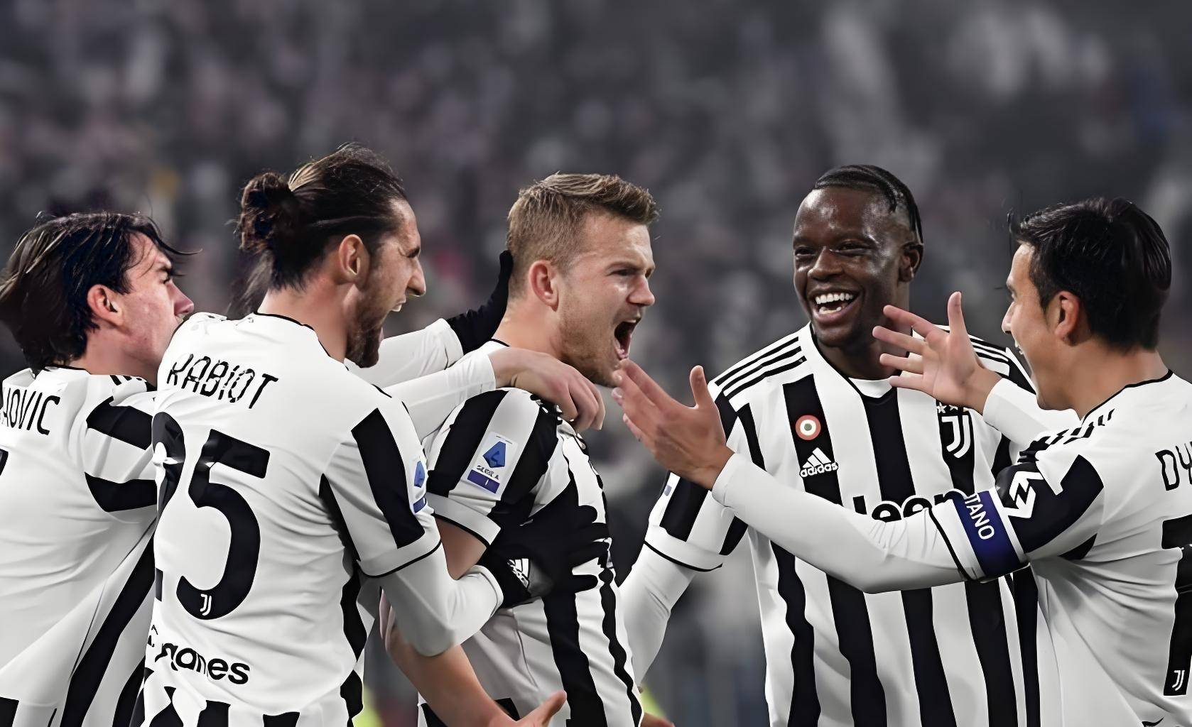 里尔宣布引进替补新人,谋划新阵容 里尔宣布引进替补新人,谋划新阵容