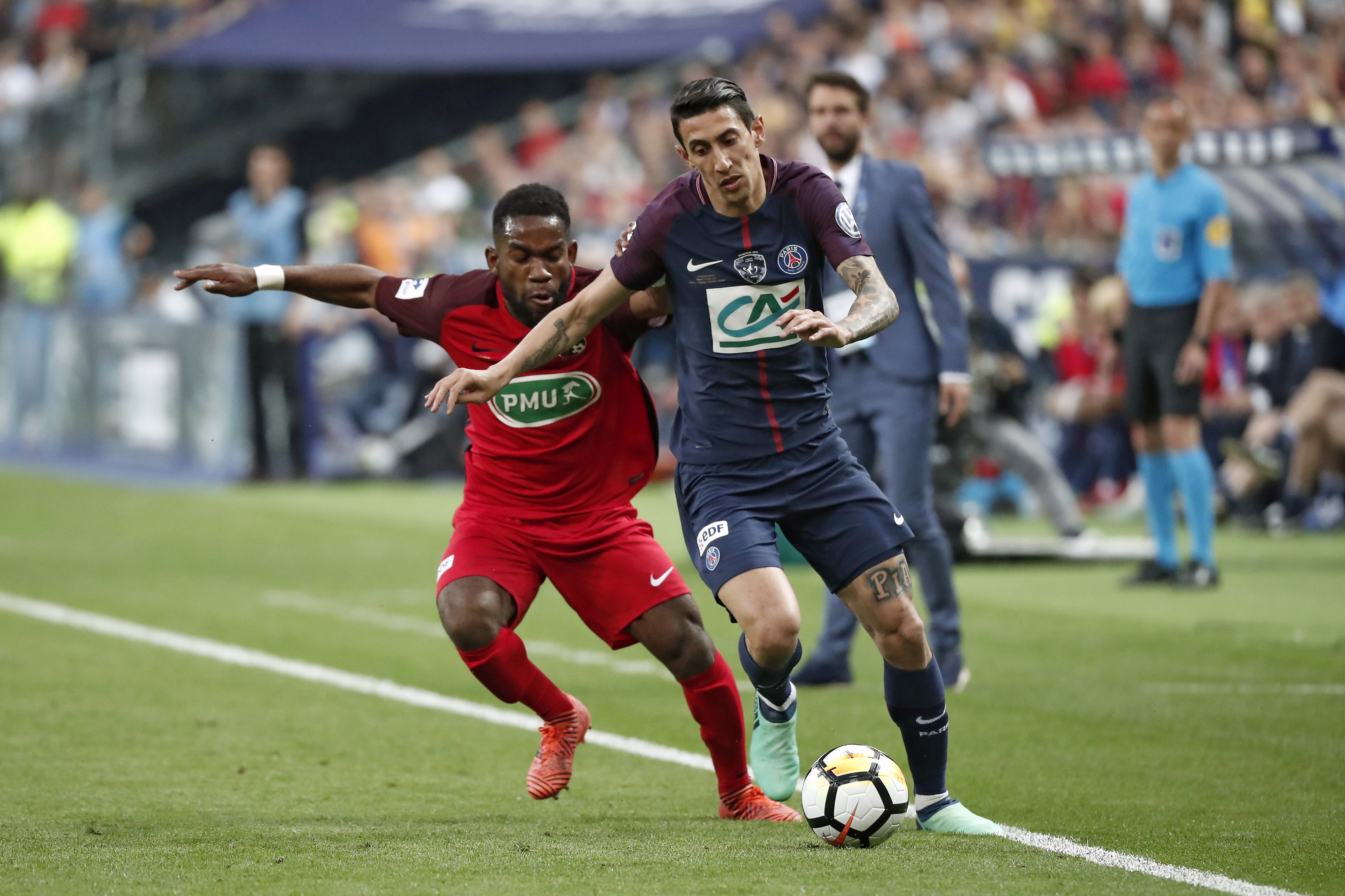 关于法国联赛巴黎圣日耳曼队势不可挡的信息 关于法国联赛巴黎圣日耳曼队势不可挡的信息