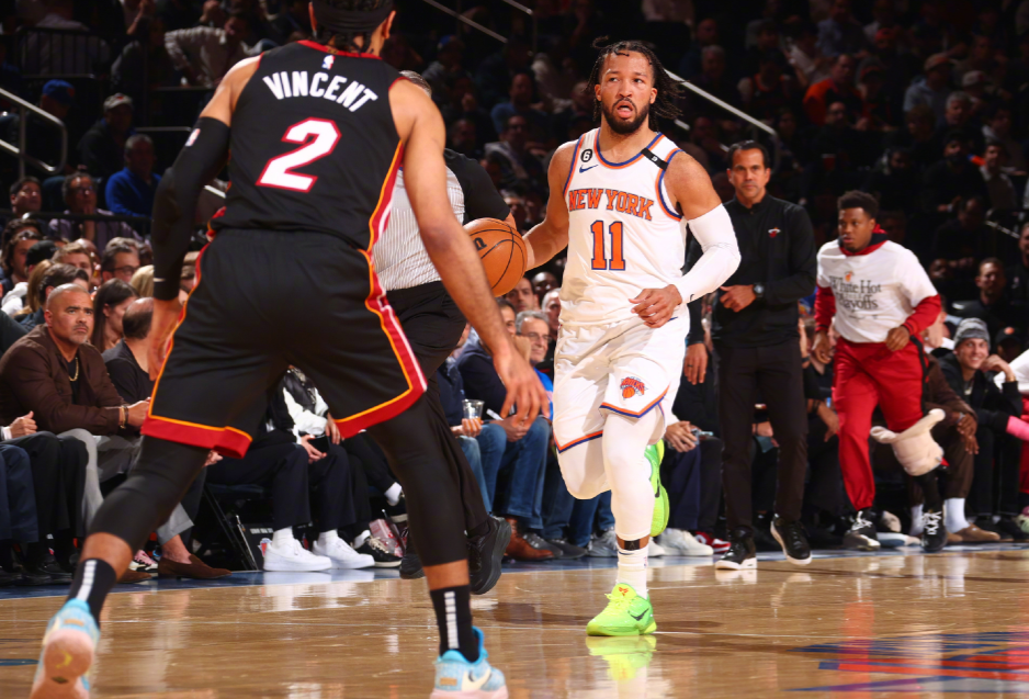 尼克斯主场战胜尼克斯,士气大振 尼克斯主场战胜尼克斯,士气大振