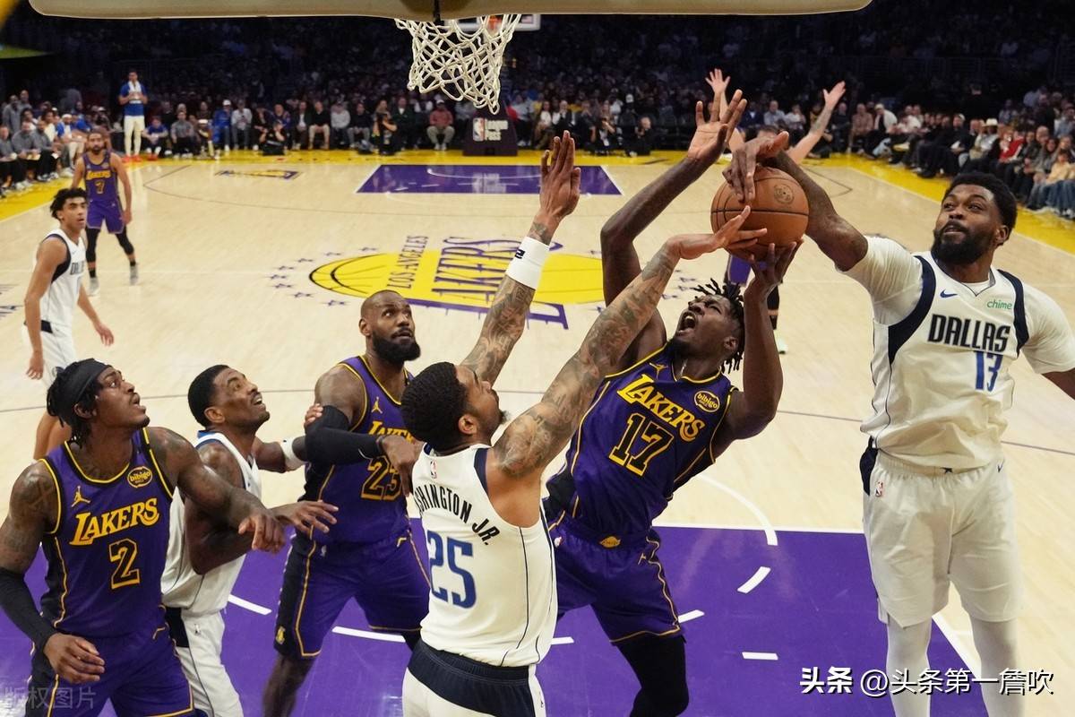 湖人主场力克独行侠,豪取四连胜 湖人主场力克独行侠,豪取四连胜