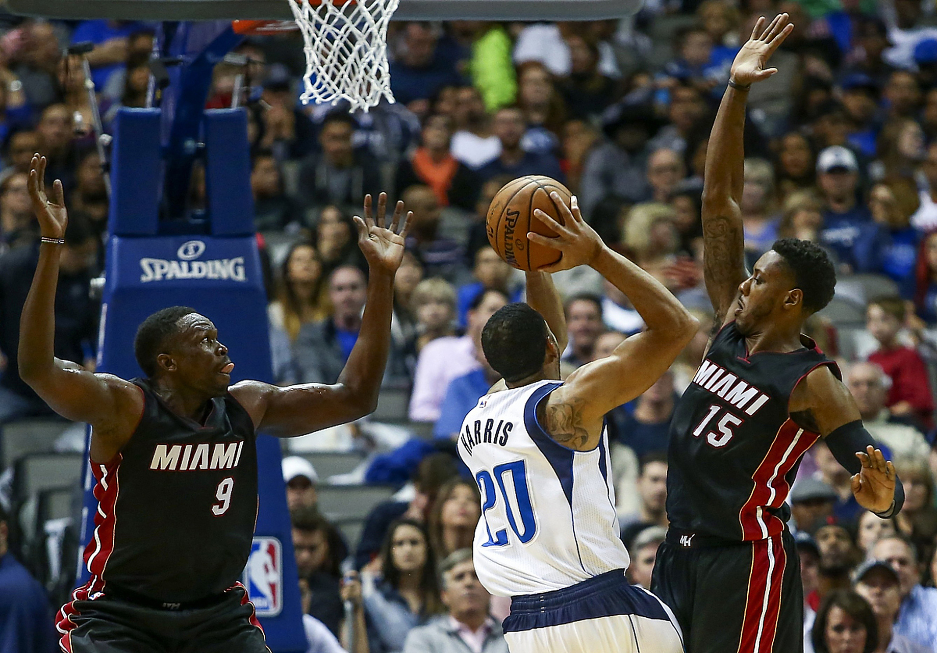 篮网逆袭马刺,取得胜利 篮网逆袭马刺,取得胜利