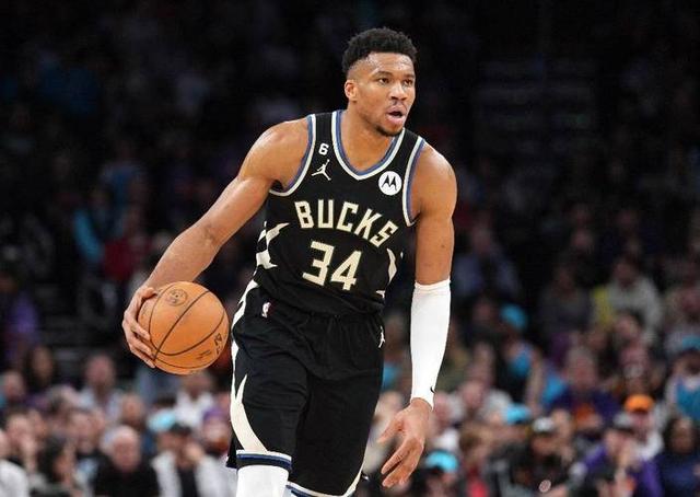 包含篮网先锋伤愈归来，为球队注入新活力的词条