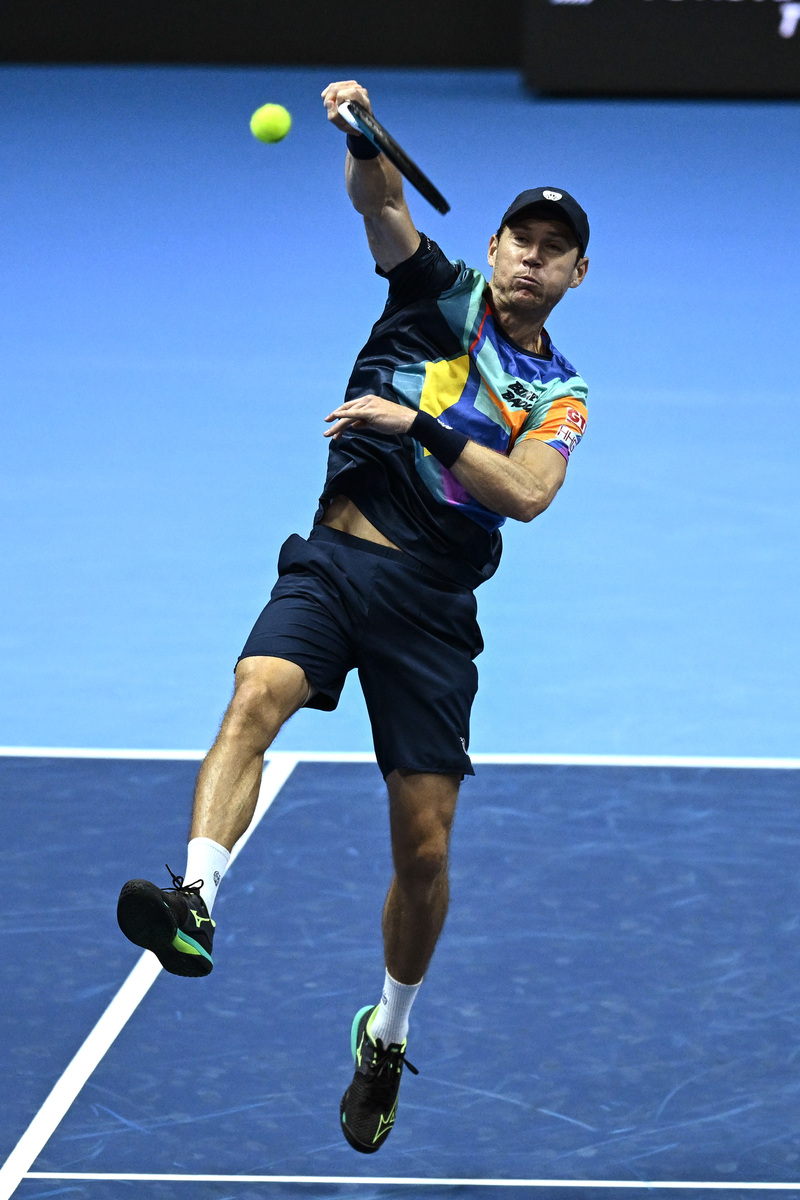 包含德国网球队碾压美国网球队，瓦林卡关键制胜的词条